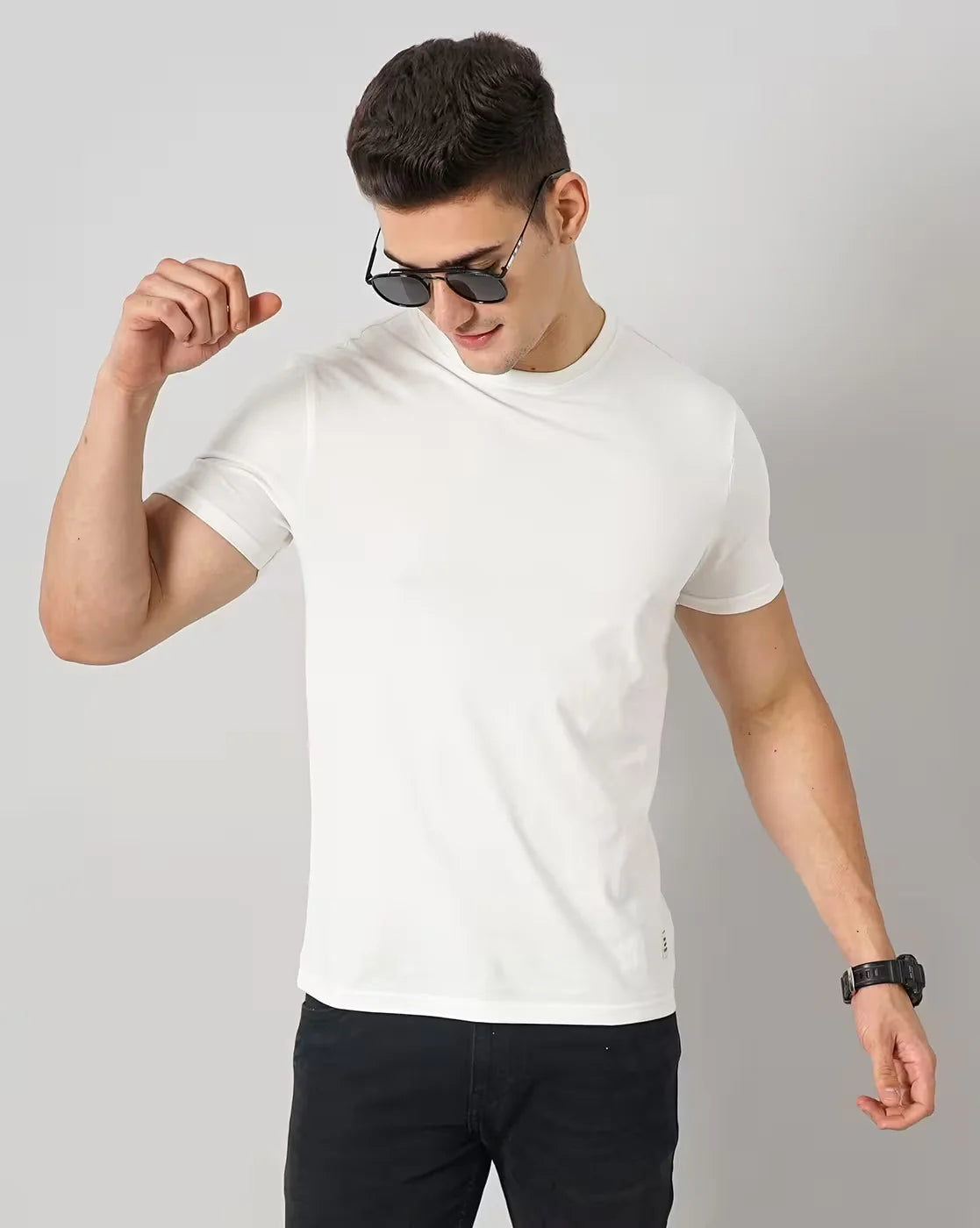 Men's Pack of 2 Round Neck Cotton T-shirts, White & Navy
